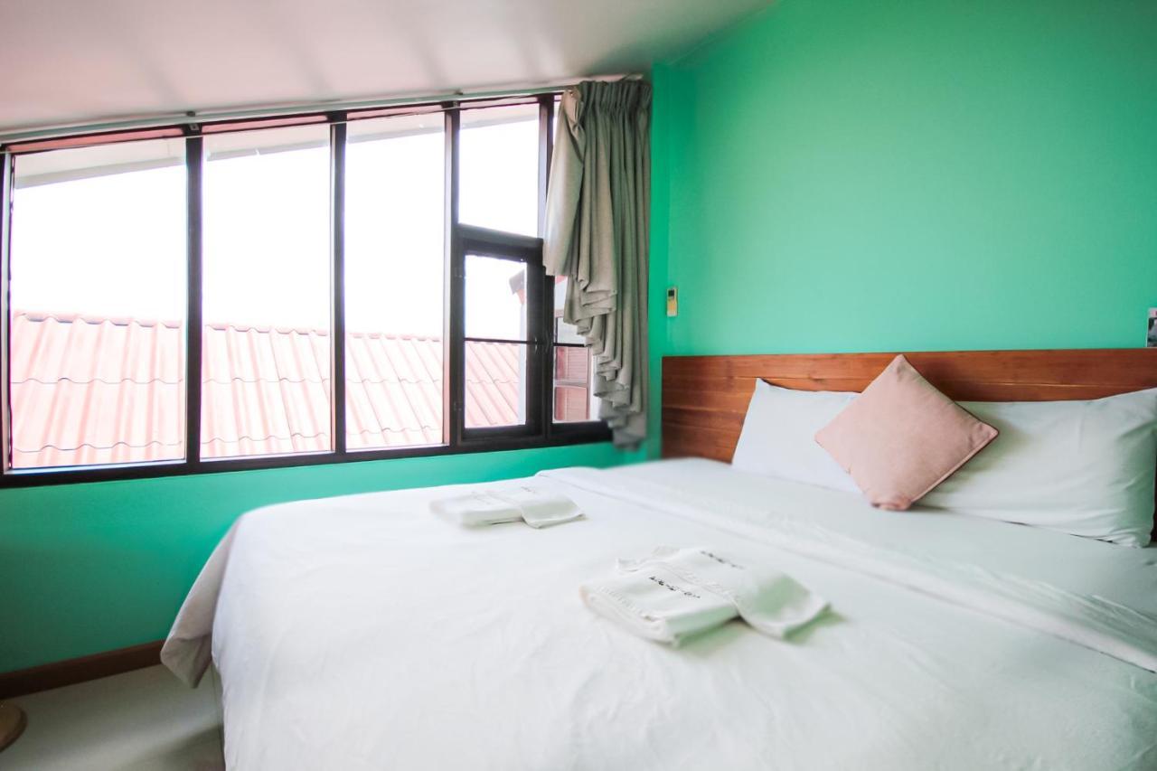 Norn Nab Dao Rimkhong Hotel Chiang Khan Exterior photo